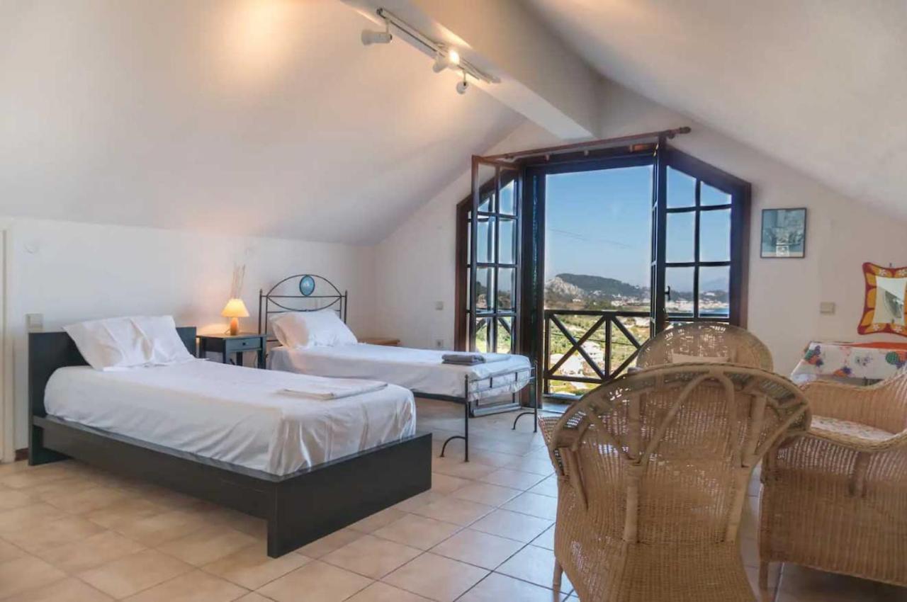 Villa Mitsa With Stunning View On The Argassi Hill 外观 照片